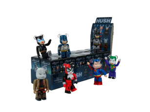 Medicom Toy DC BBRCK100BATHSH  Medicom Toy 100% Bearbrick Chase Batman Hush, 1 фигурка, фото 1