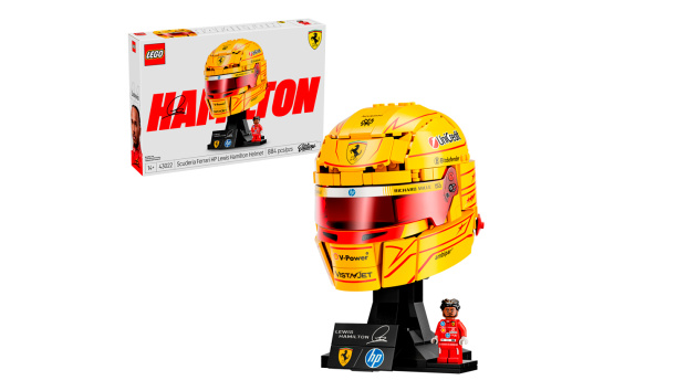 Конструкторы LEGO Editions 43022 Scuderia Ferrari HP: Шлем Льюиса Хэмилтона, фото большое 2
