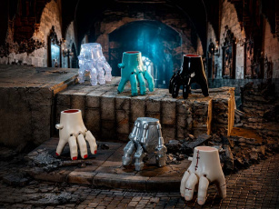 52toys 24CB104QQGS QueSera - Stranger hands, фото 1