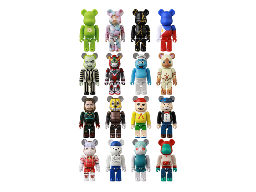 Фигурка Bearbrick 2499₽