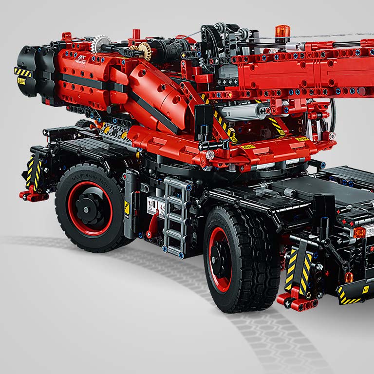 Конструктор Technic (Техник) 42082 Подъёмный кран для пересечённой ...