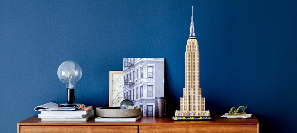 lego empire state building 21046