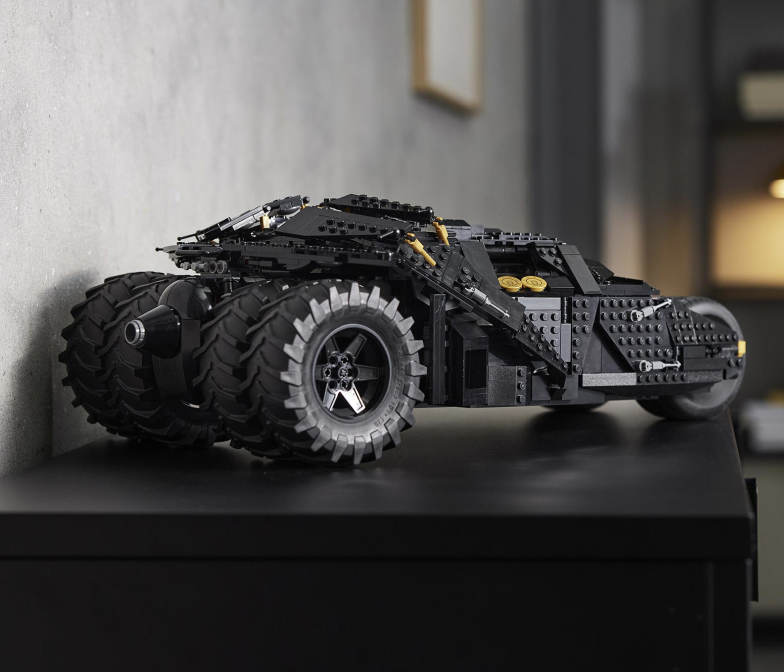 Новые наборы конструкторов LEGO Batman 2022: бэтпещера 76183, бэтмобиль ...